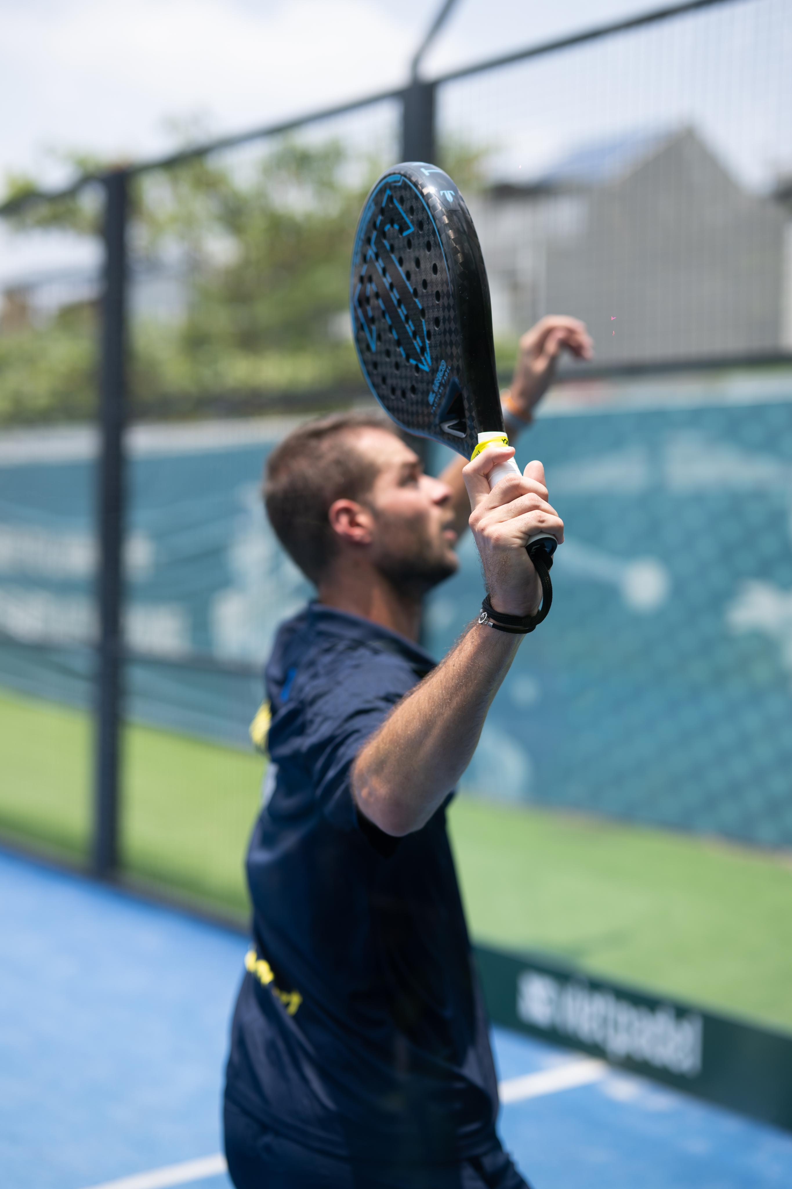 Padel club facilities